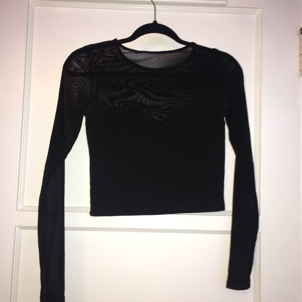 Black Long Sleeve Crop Top
